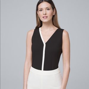 White House Black Market CONTRAST V-NECK